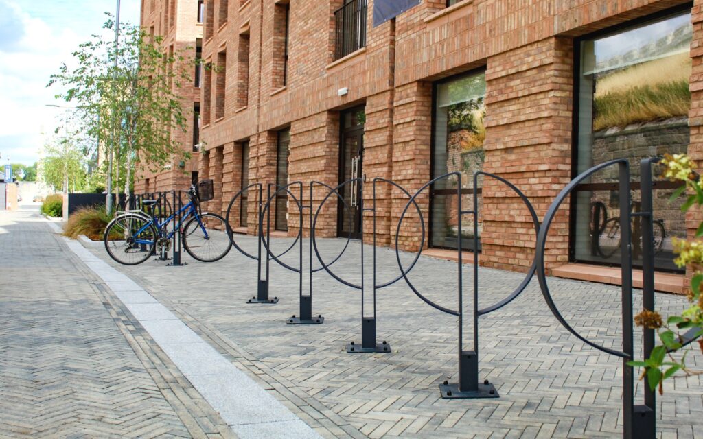 cafe-aparcabicis-residencial-disseturban-02 Aparcabicis CAFÈ para movilidad sostenible Disset Urban
